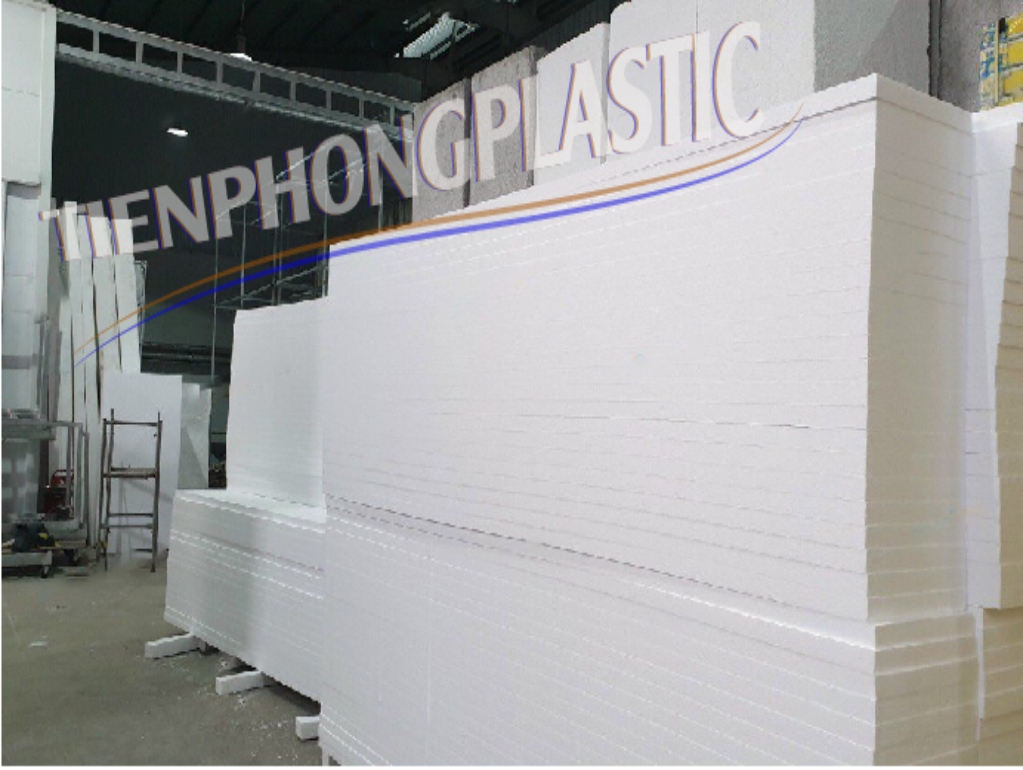 Xốp chống nóng EPS: Độ dày và ứng dụng tương xứng