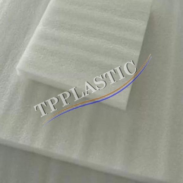 Xốp PE tấm 4cm (KT 1.5x1.9m) - KHÔNG BẠC