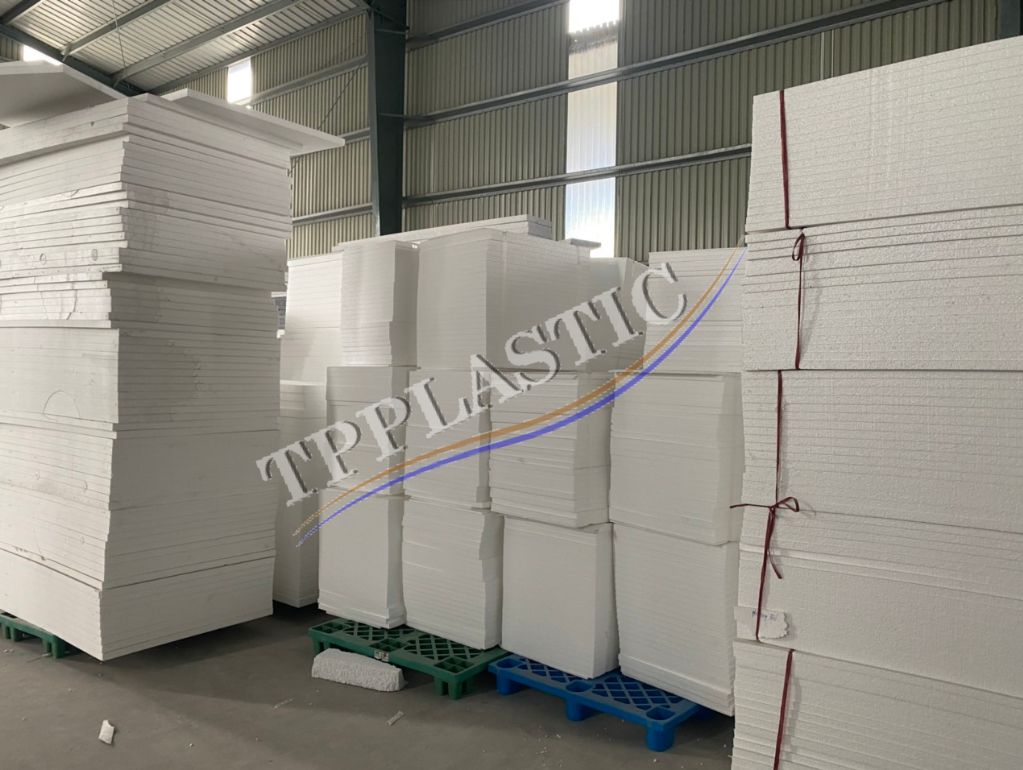 Đơn vị cung cấp tấm xốp EPS tại quận Hoàn Kiếm giá xưởng