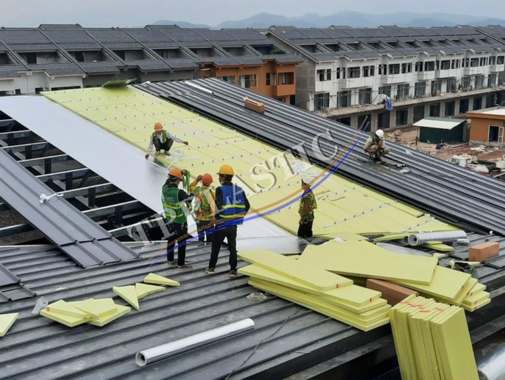 Cách lắp đặt xốp chống nóng trần nhà mái tôn, Fibro xi măng