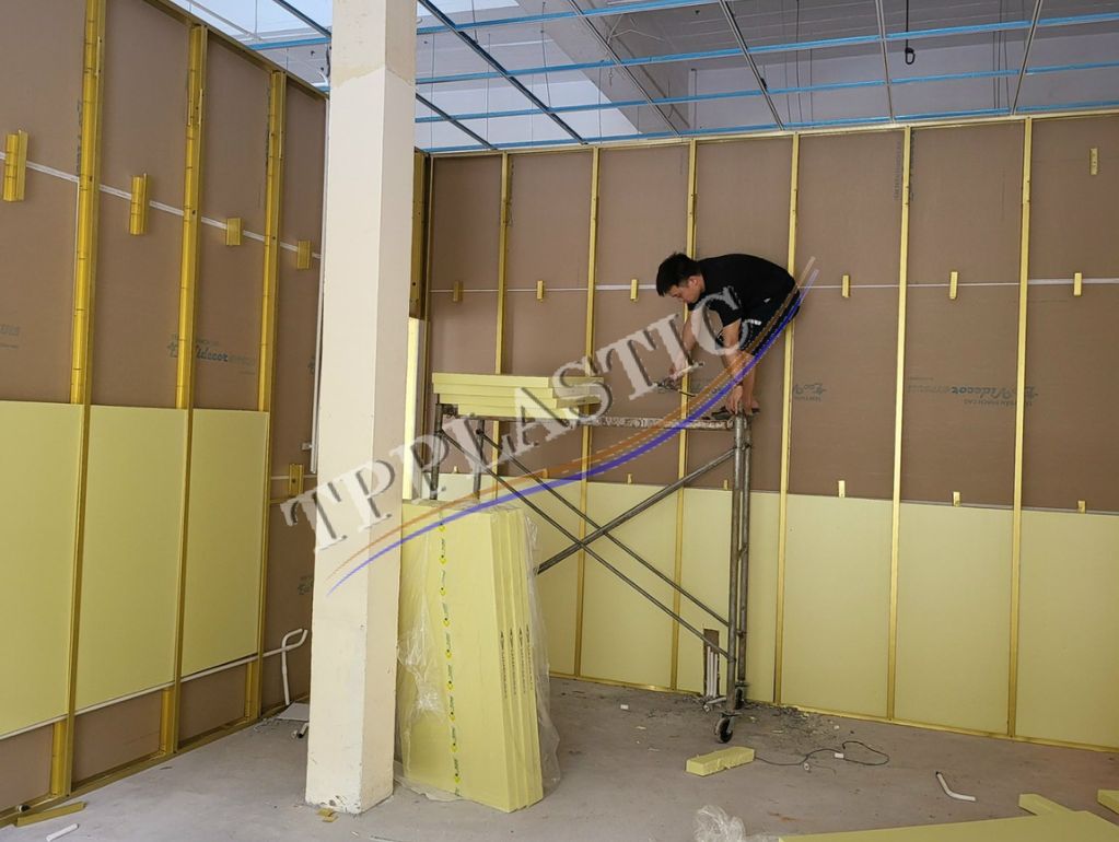 xop chong nong tuong nha