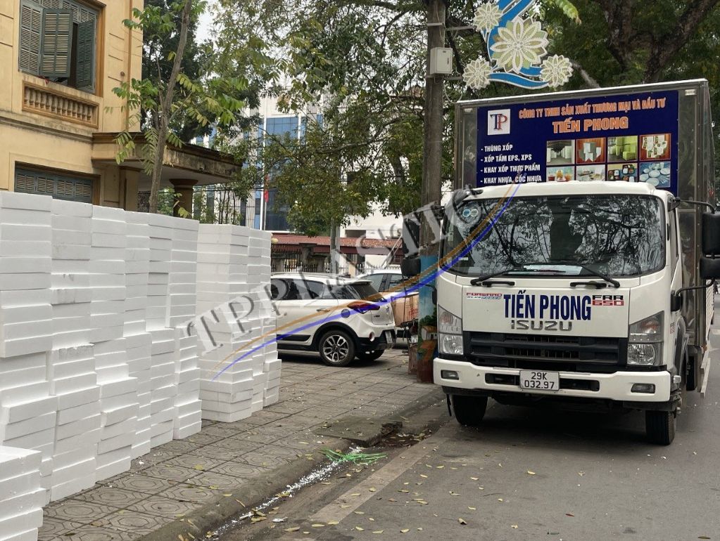 Bảng giá xốp cứng tôn nền, vật liệu nâng sàn phổ biến 