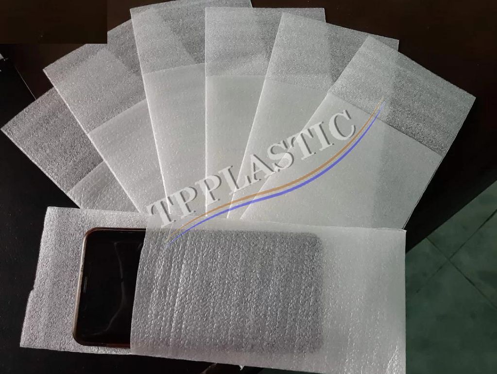 xop pe foam quan hai ba trung