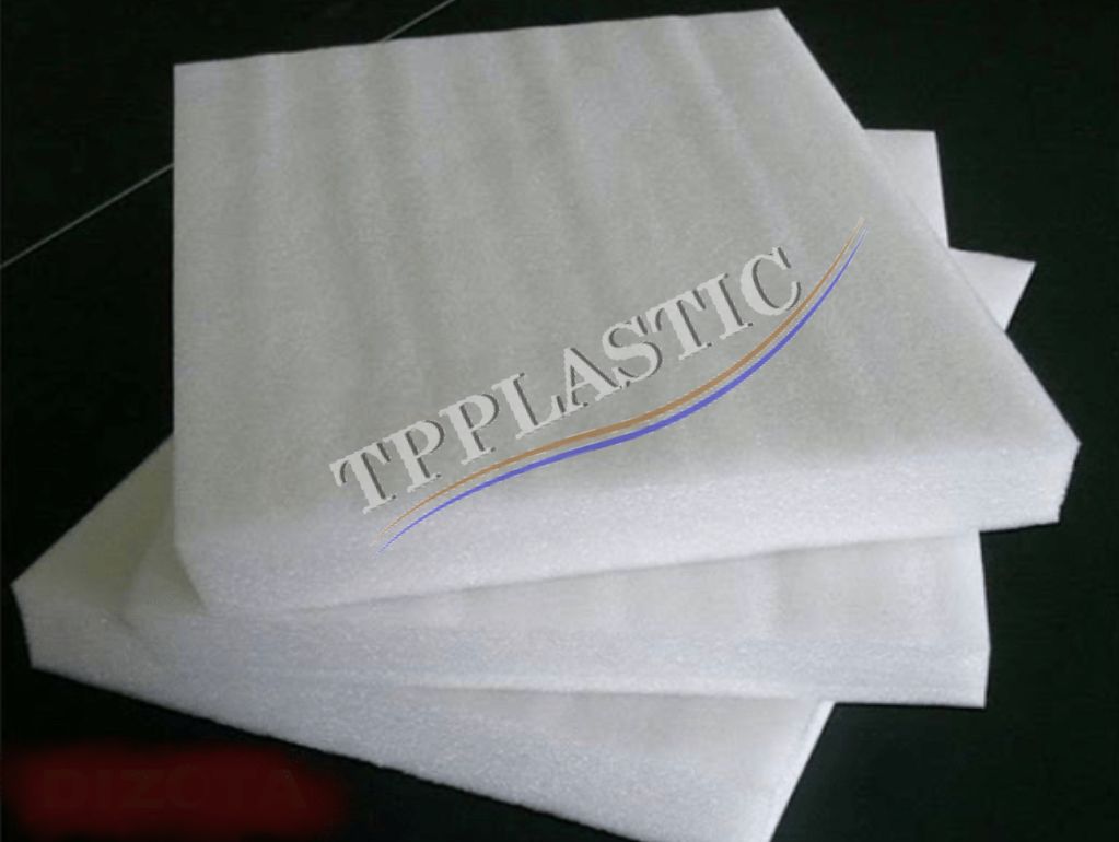 xop pe foam quan hoan kiem