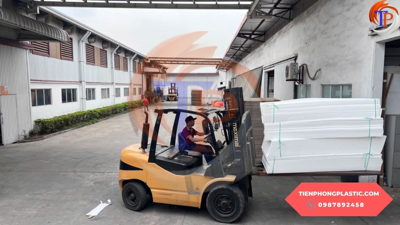 Công ty sản xuất mút xốp Tiến Phong Plastic đã khẳng định vị thế là nhà cung cấp hàng đầu các sản phẩm mút xốp chất lượng cao tại Việt Nam