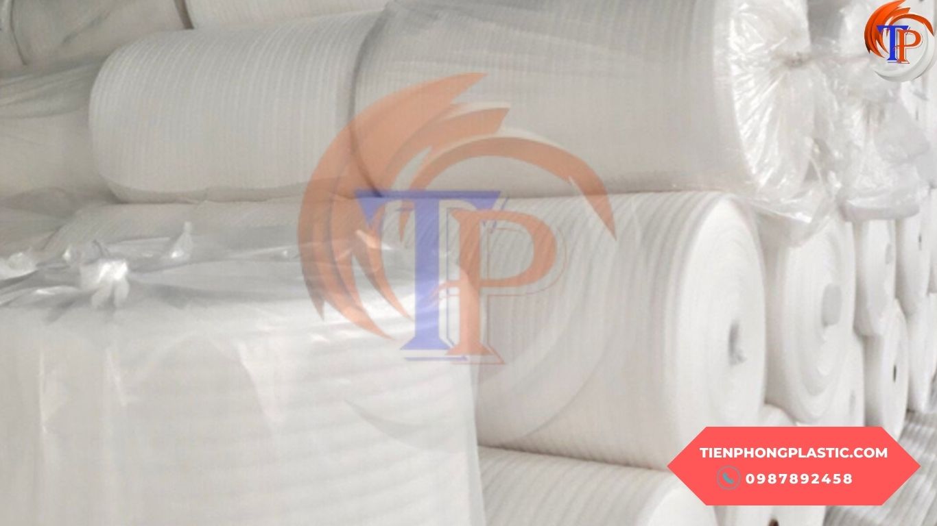 Mút xốp lót thùng (mút xốp PE foam) đã trở thành giải pháp không thể thiếu cho mọi nhu cầu đóng gói, vận chuyển hàng hóa an toàn