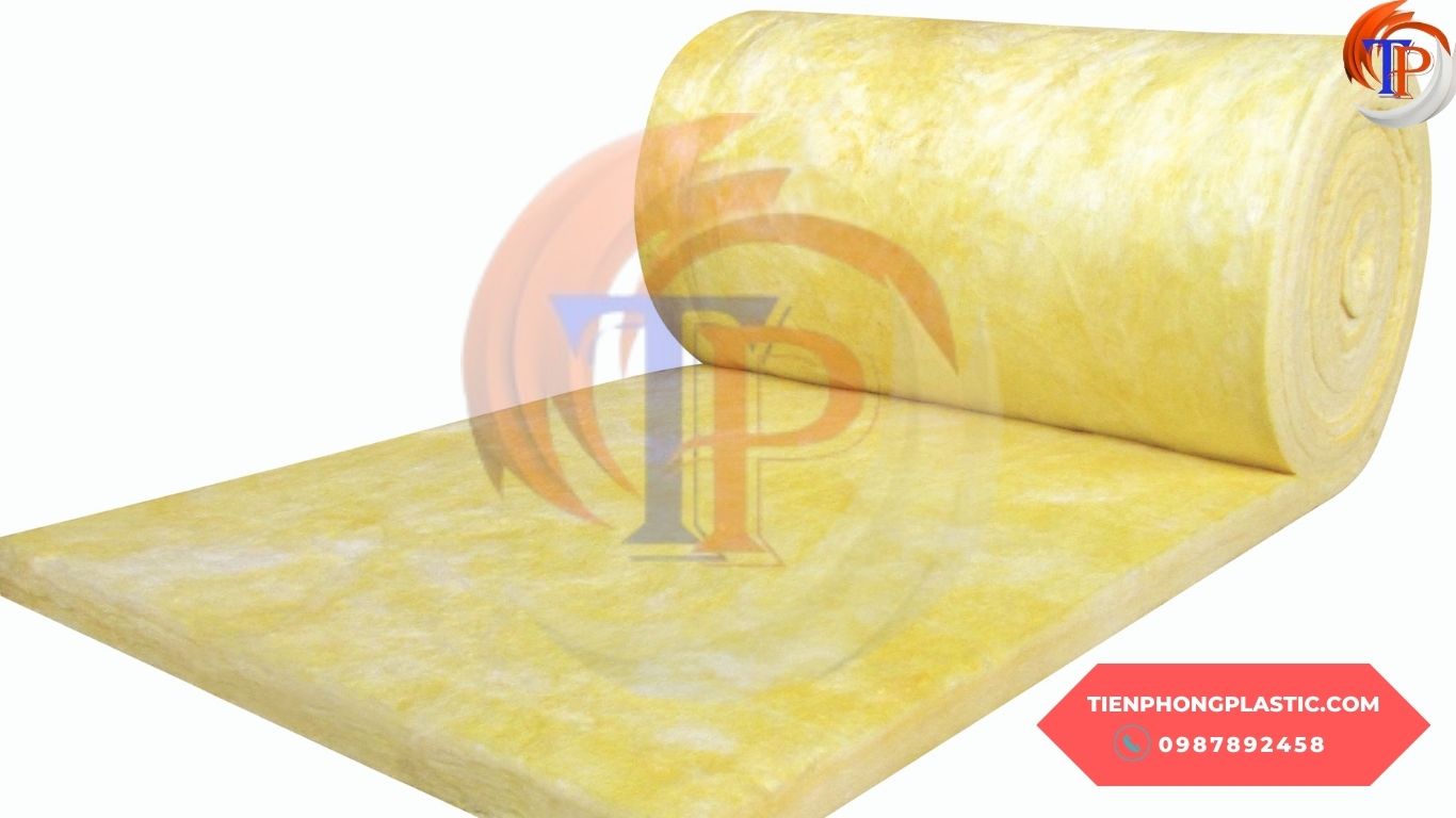 Bông thủy tinh dạng cuộn - giải pháp cách nhiệt, cách âm và chống cháy hàng đầu trong các công trình xây dựng hiện đại như nhà xưởng,..