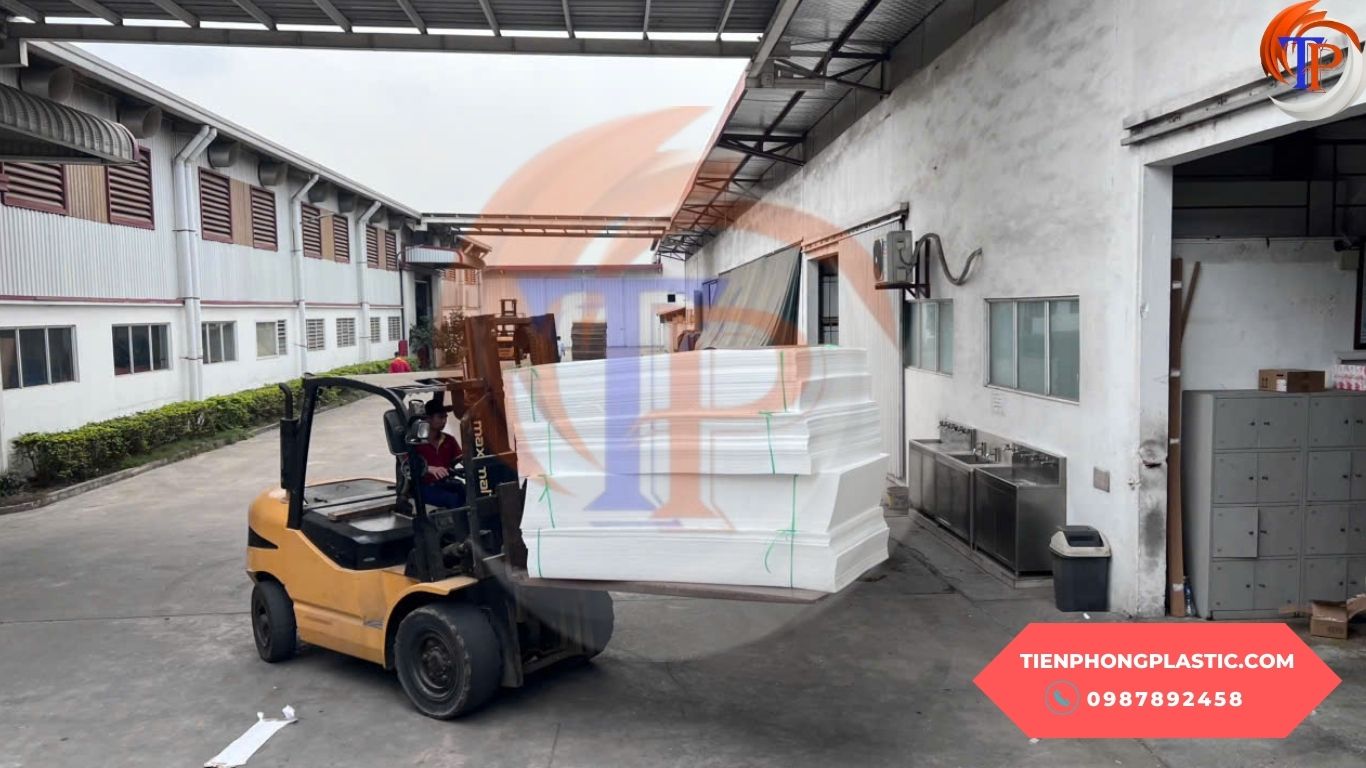 Xưởng sản xuất mút xốp Tiến Phong Plastic cam kết mang đến cho khách hàng sản phẩm chất lượng với giá cả cạnh tranh, giao hàng toàn quốc