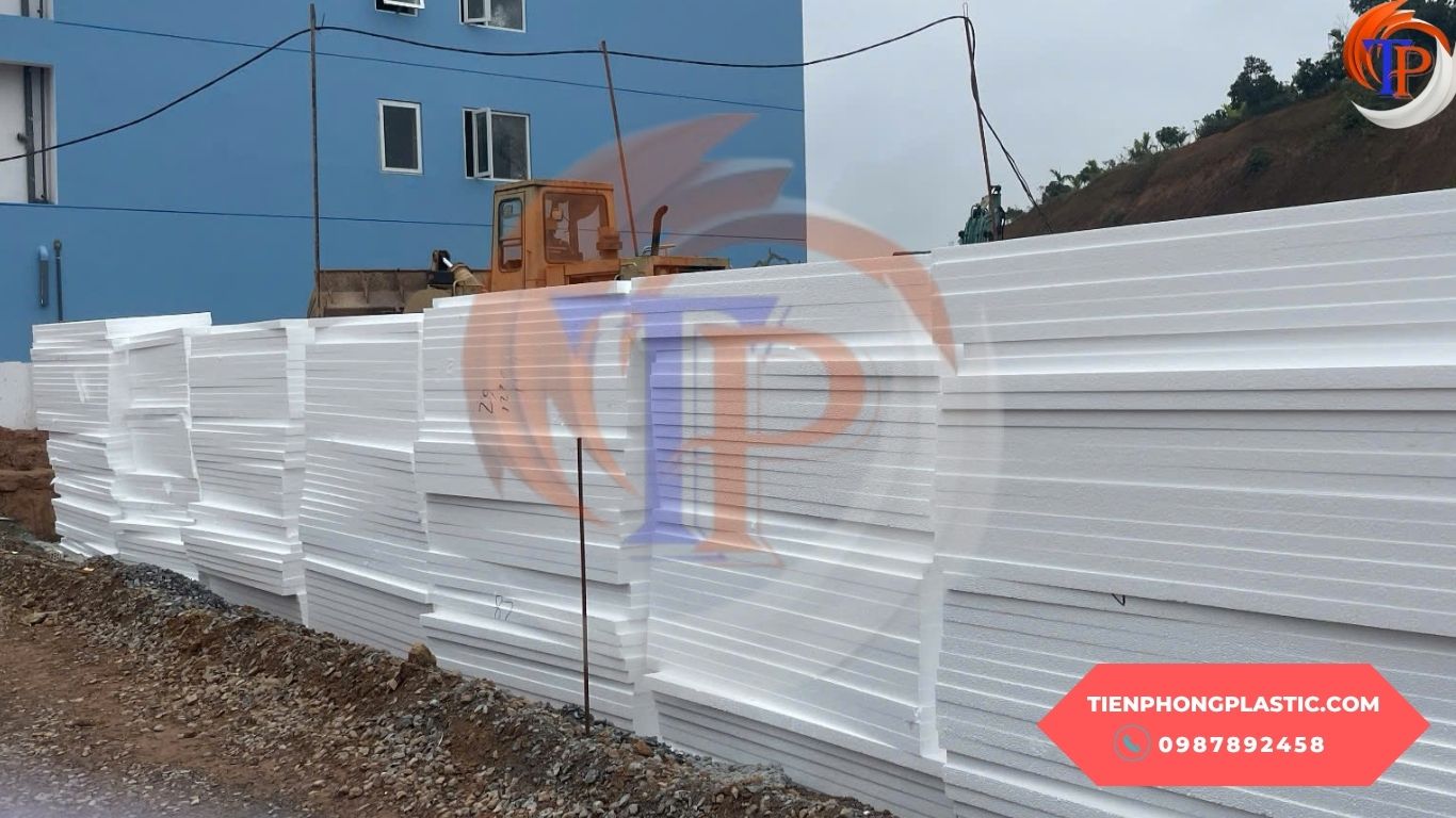 Cần mua tấm xốp EPS tại Vĩnh Phúc? Tiến Phong Plastic chuyên sản xuất và phân phối xốp EPS cách nhiệt, chống nóng, tôn nền chất lượng cao
