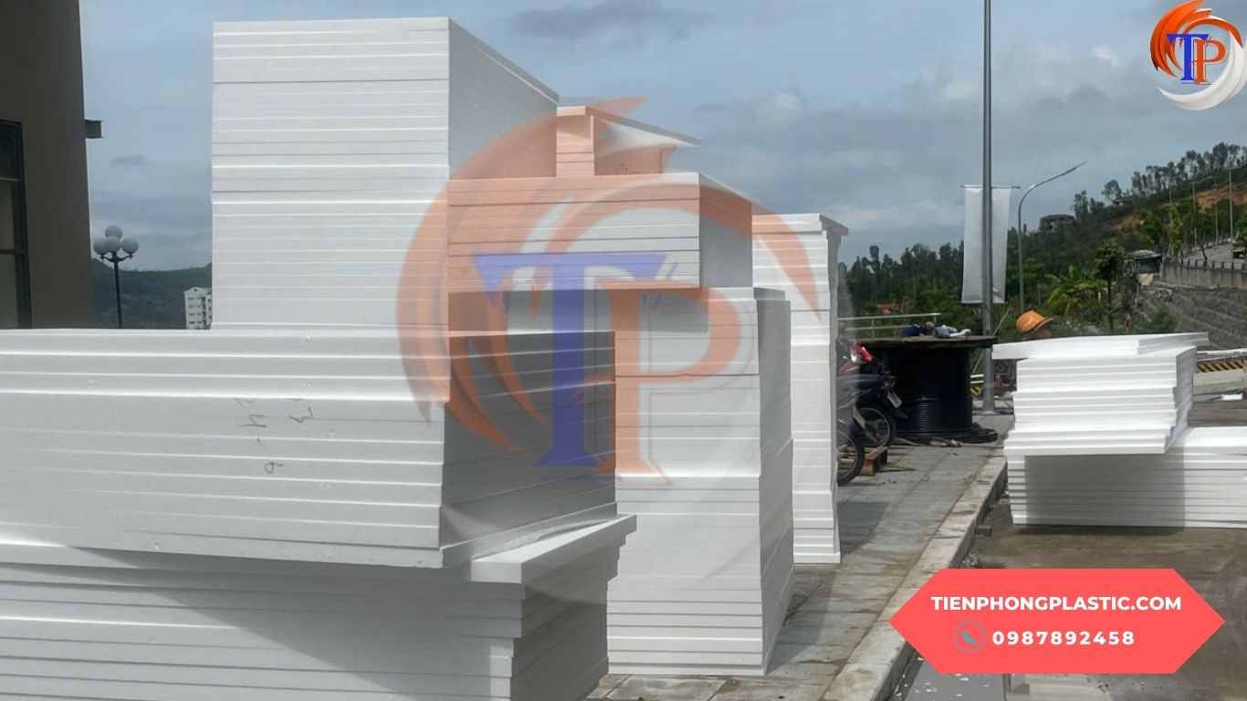 Tiến Phong Plastic sản xuất và phân phối tấm xốp EPS Quảng Ninh chất lượng cao. Xốp tôn nền tỷ trọng cao, cách nhiệt chống nóng hiệu quả