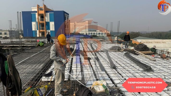 Tiến Phong Plastic cung cấp sàn xốp ACIF chính hãng, chất lượng cao. Giúp giảm 20-30% chi phí kết cấu so với sàn bê tông đặc truyền thống