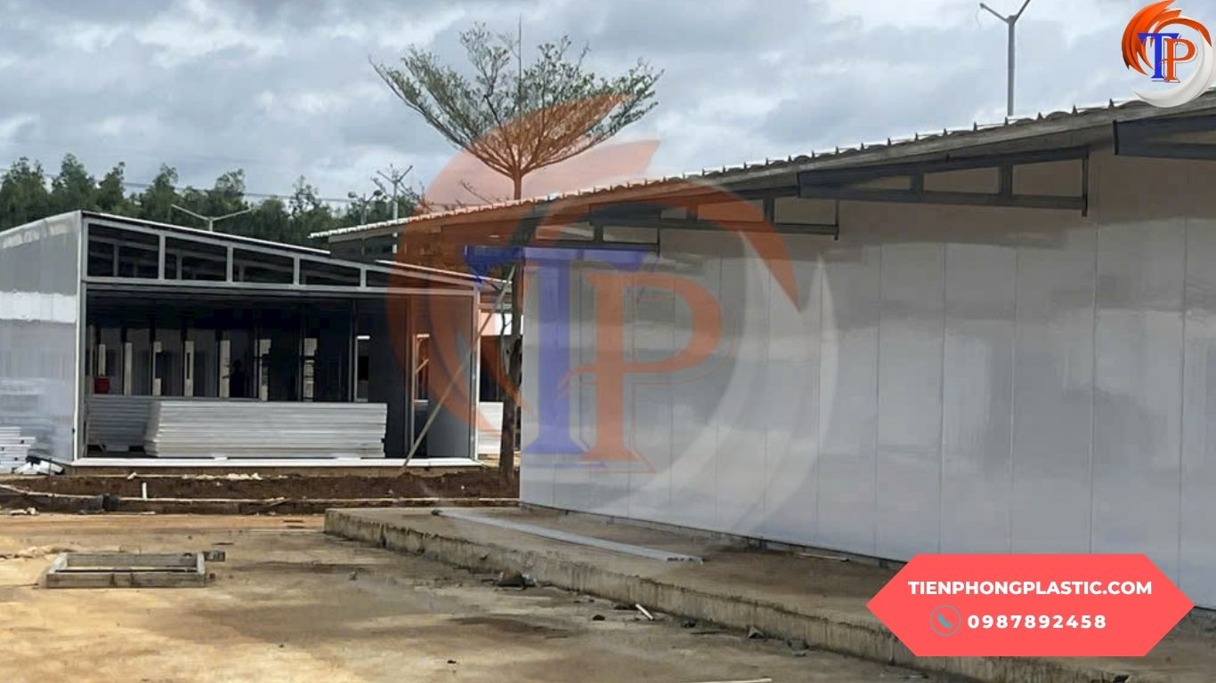 Tấm cách nhiệt ngoài trời là gì? Cách chọn loại phù hợp