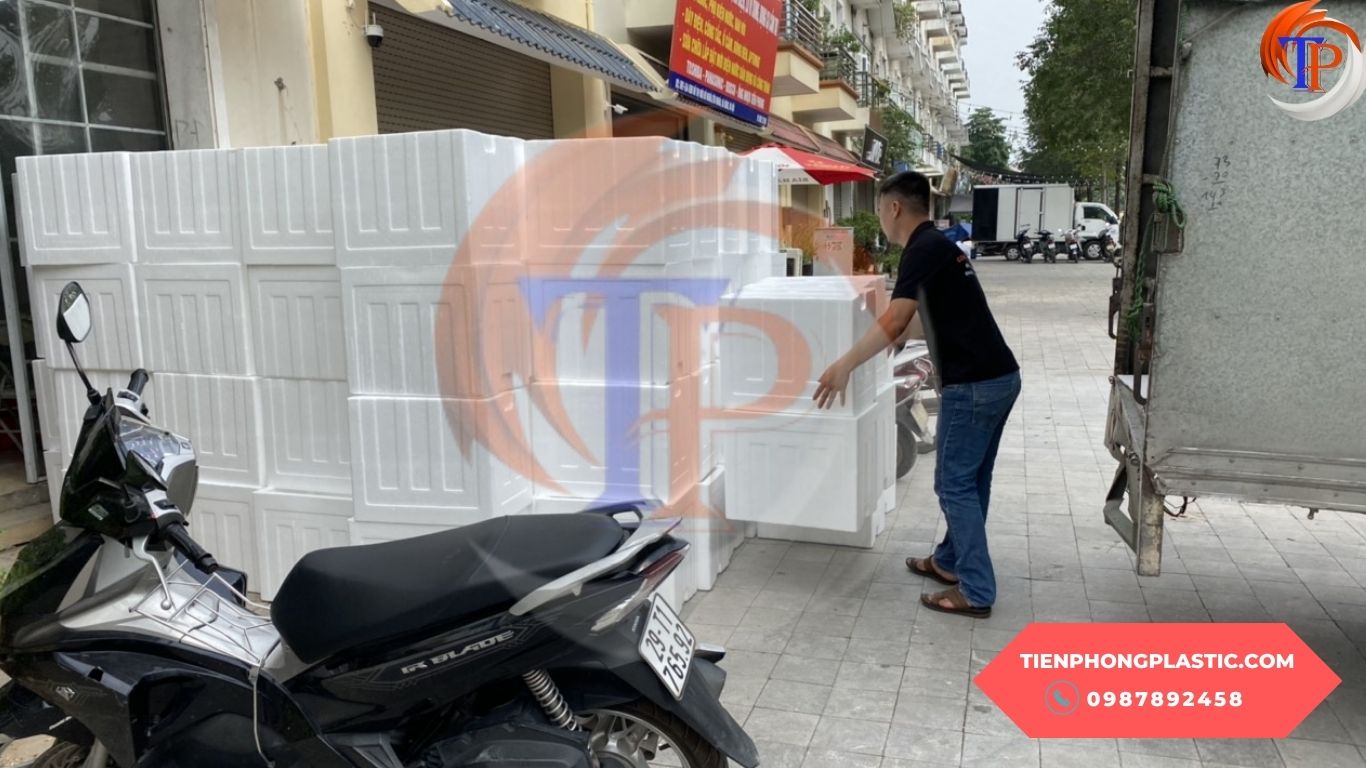 Thùng xốp cách nhiệt: Giá tại xưởng & Chọn size chuẩn 2026